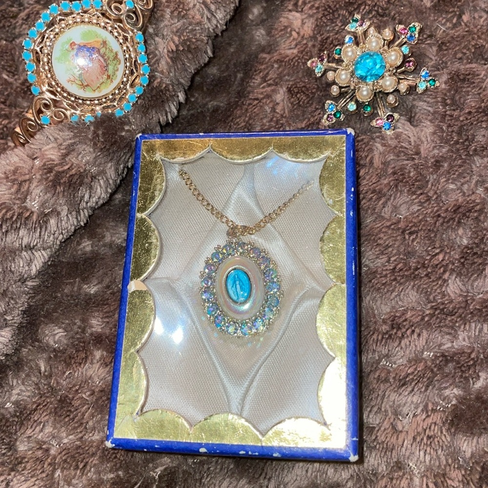 Antique Jewelry set